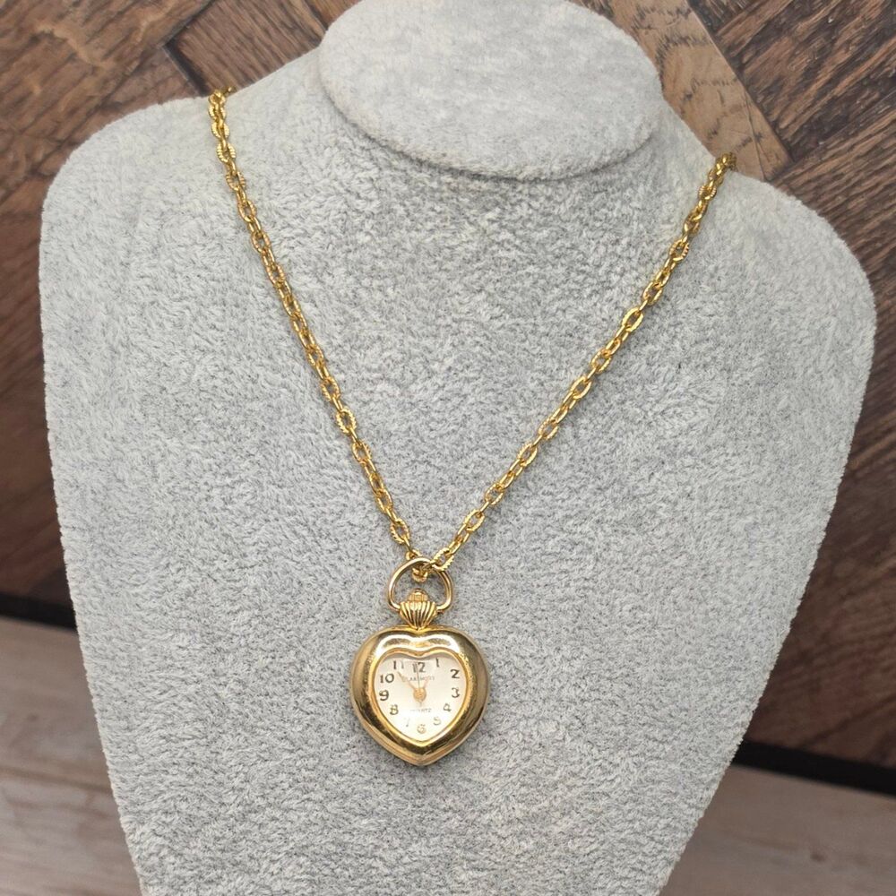 Vtg Claremont Pendant Watch